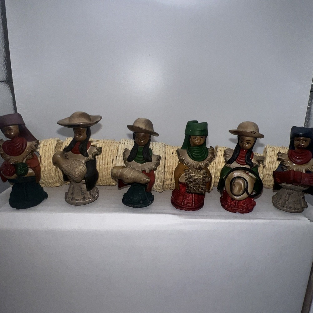 Vintage Peruvian Folk Art Clay Doll Napkin Rings Detailed Terracotta Wicker x6